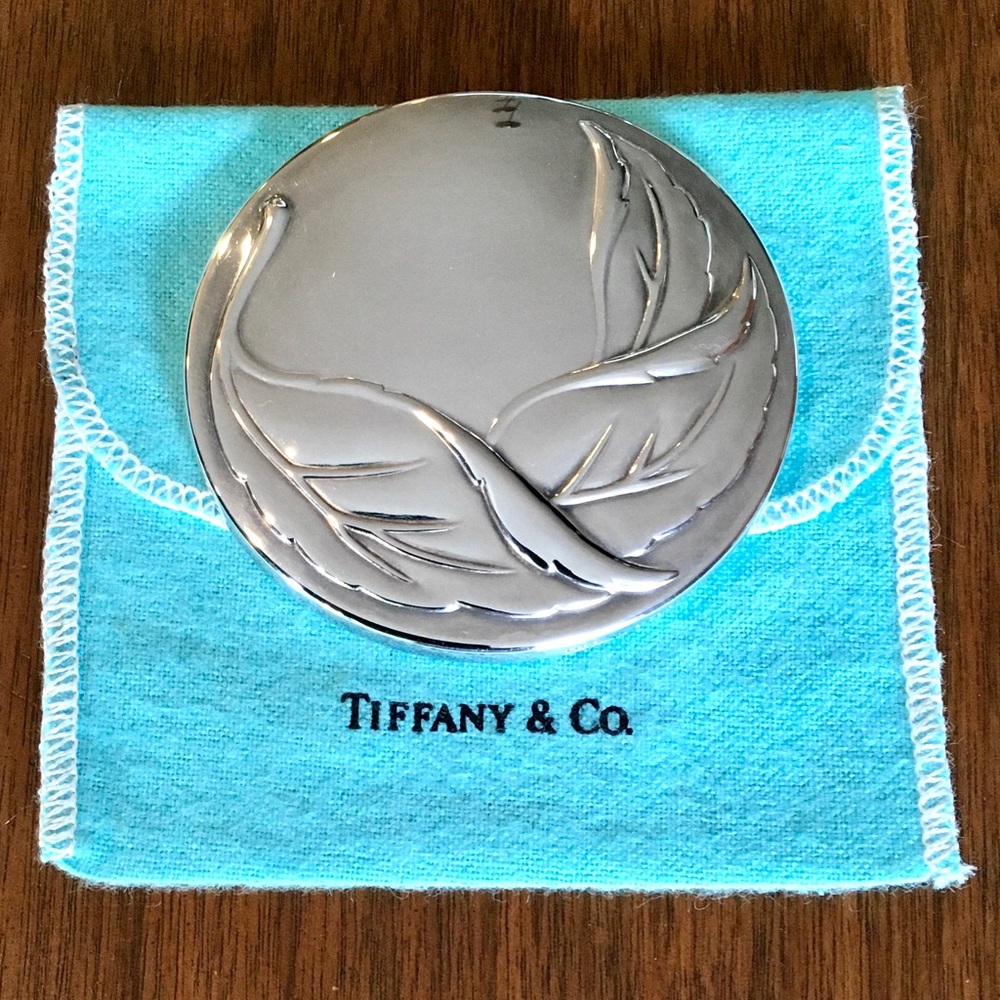 Vintage Tiffany & Co. Silver Compact Mirror with Leaf Motif - Original  Pouch